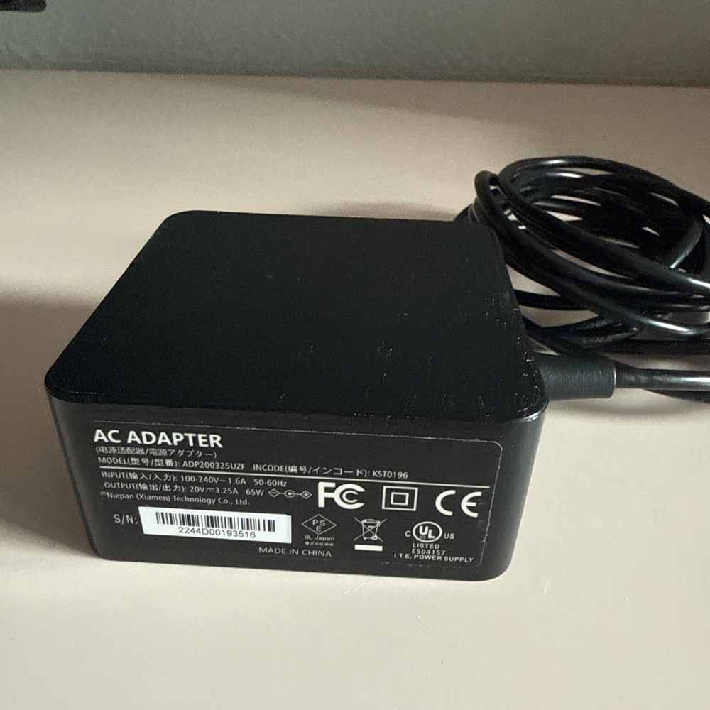 Genuine Lenovo IdeaPad AC Power Adapter 330S-15ARR 20V 3.25A 65W ADP200325UZF - Picture 2 of 4